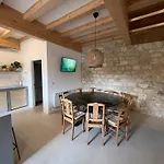 El Pecu Starfamiliar
